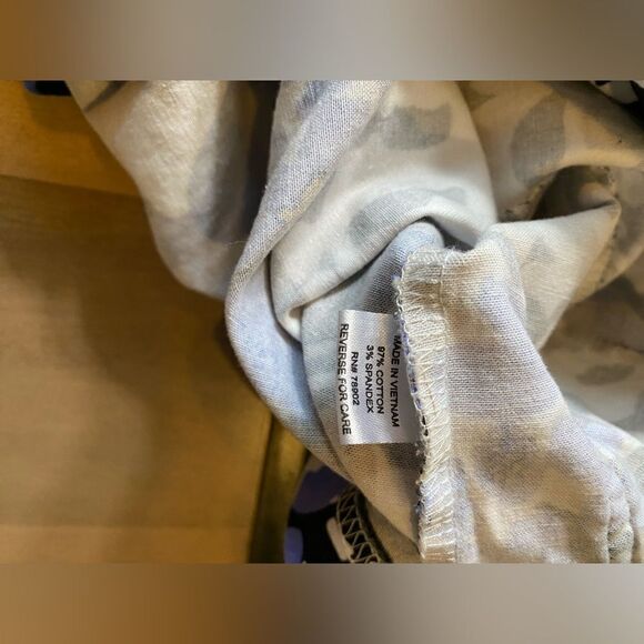 Floral animal print zip up blazer‎ - Picture 6 of 6